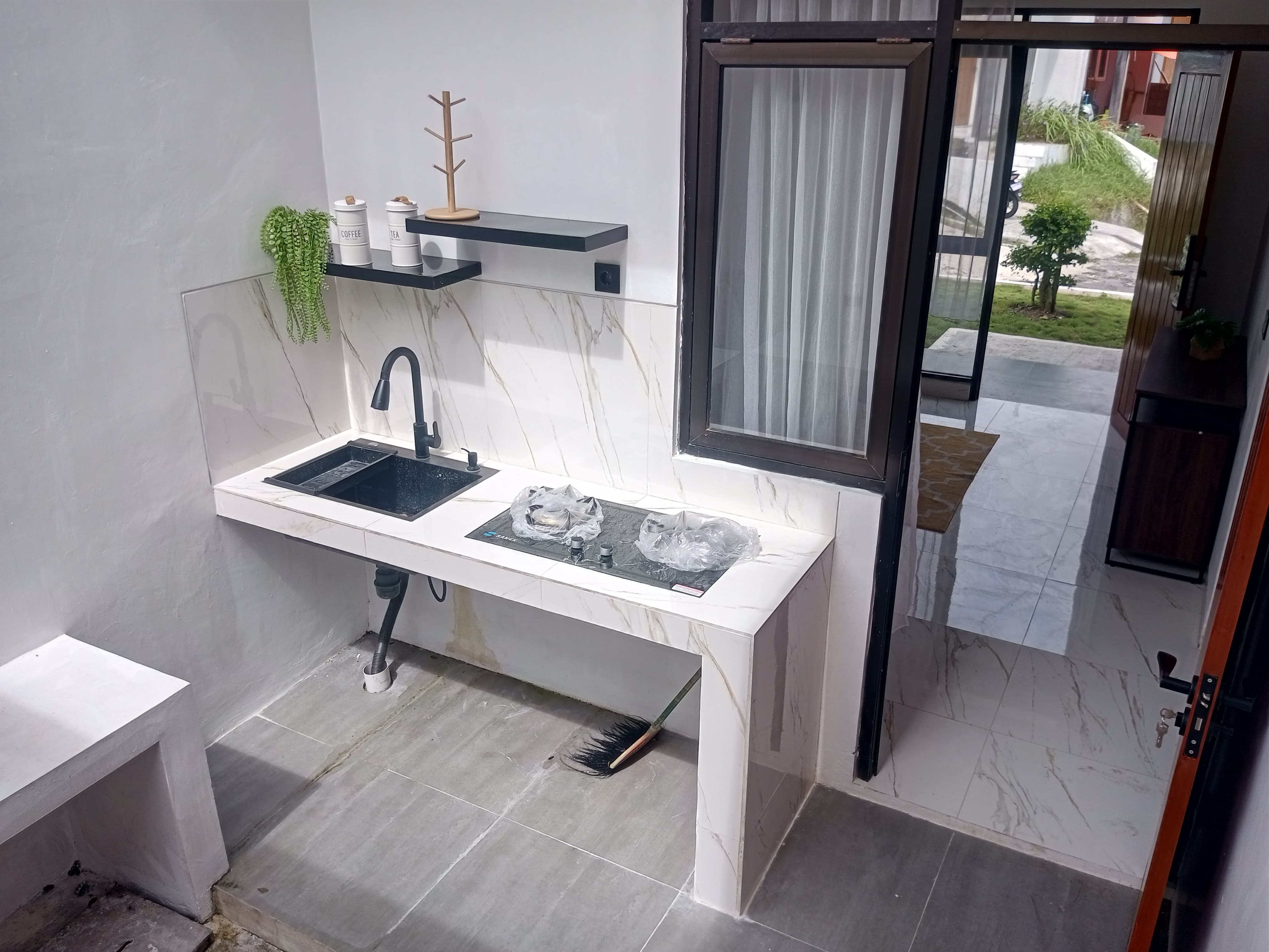 Dapur Tipe 36E.Tropis/84